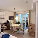 شقة Ferienapartment Eva - Gemuetlich Und Zentral Auf Der Historischen Insel *